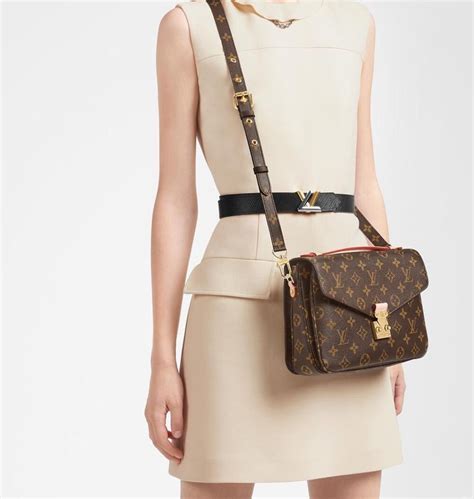 pochette metis strap